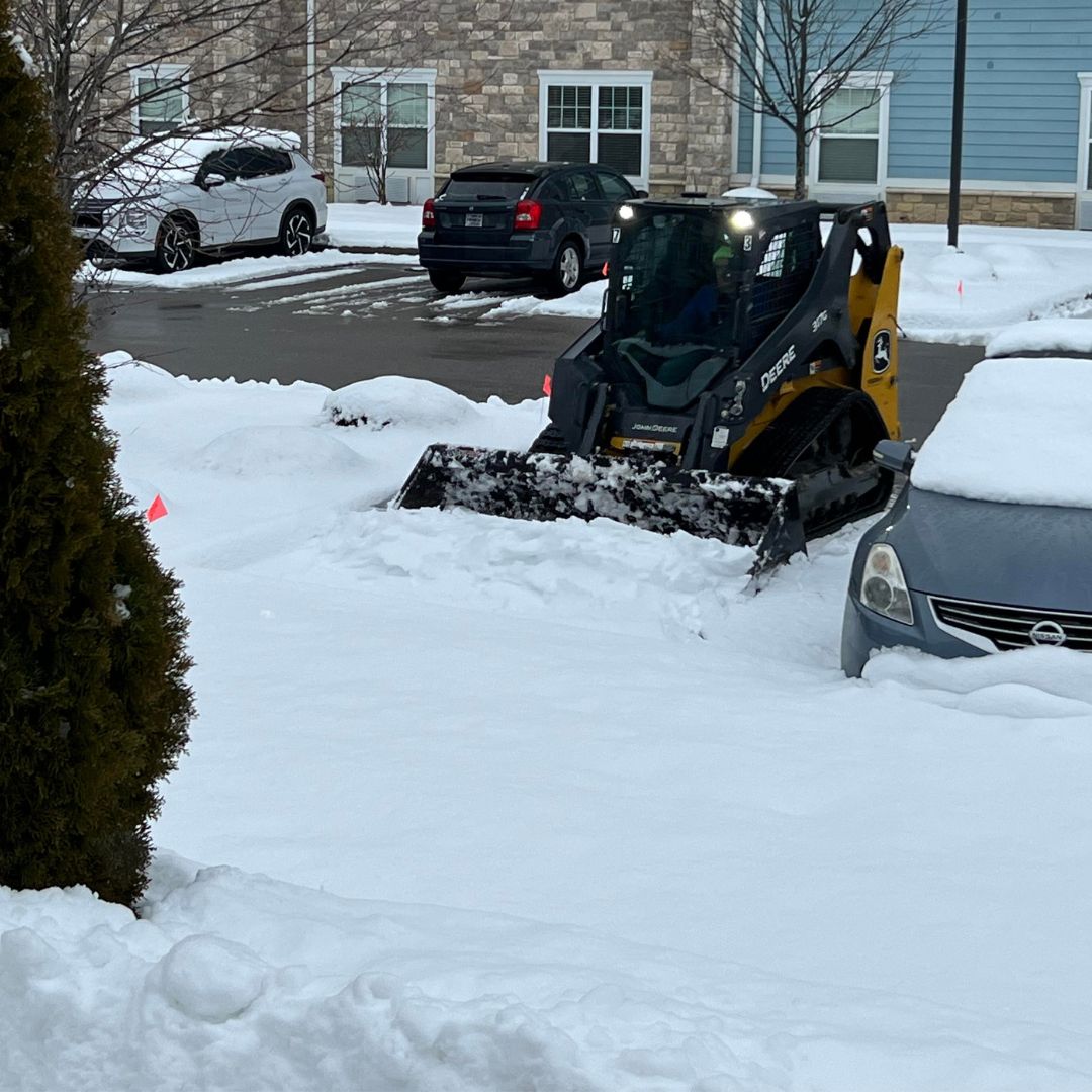 Cincinnati Snow Removal - Residential and Commercial - Seasons Best