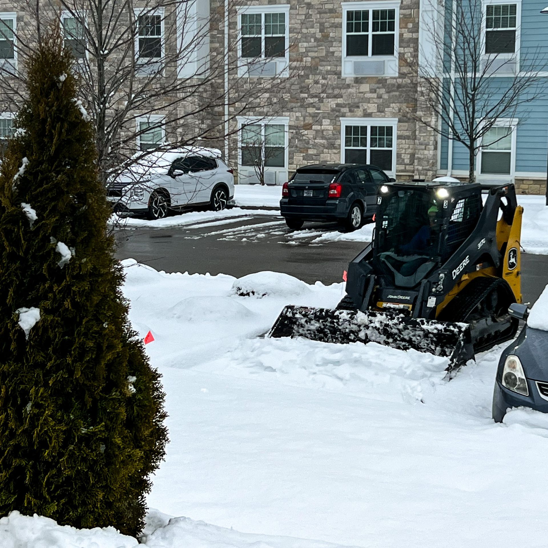 Loveland Commercial Snow Removal - Seasons Best Landscaping Loveland Commercial Snow Removal - Seasons Best Landscaping